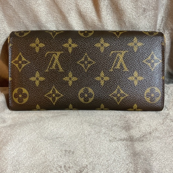 Louis Vuitton Portefeuille Sarah Brown Monogram Long Wallet - Picture 2 of 16